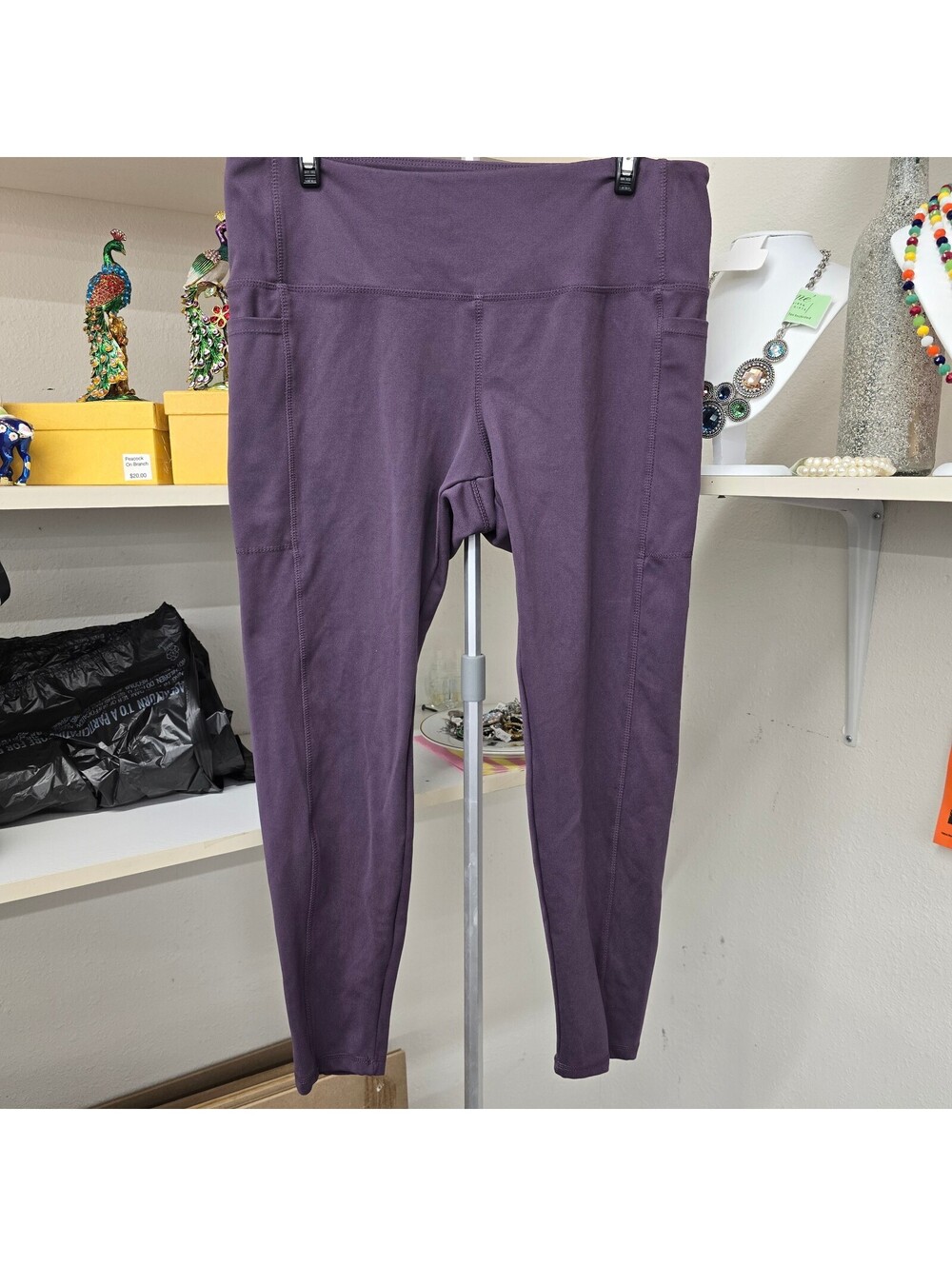 Danskin athletic pants in size large